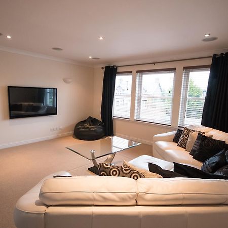 Crown Luxury Serviced Apartment Inverness Exteriér fotografie