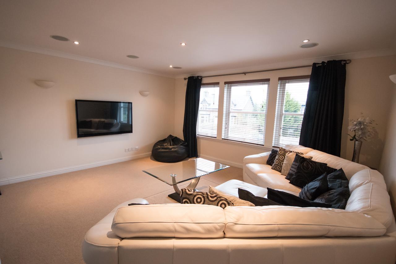 Crown Luxury Serviced Apartment Inverness Exteriér fotografie