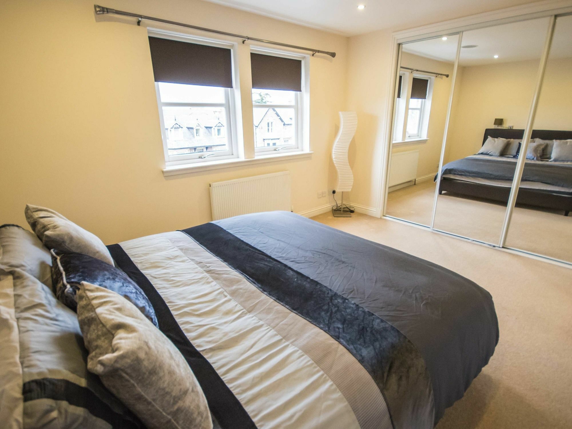 Crown Luxury Serviced Apartment Inverness Exteriér fotografie